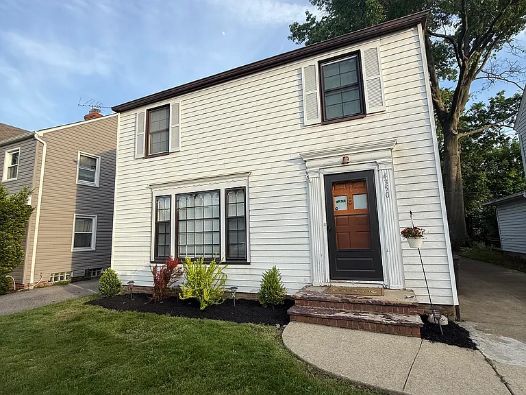 4350 Silsby Rd — Photo 19