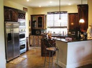 7523 Ridgedale Ct, Sachse, TX 75048