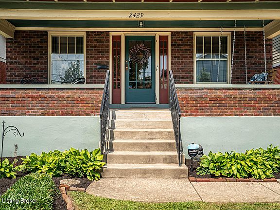 4th image of 2429 Wallace Ave