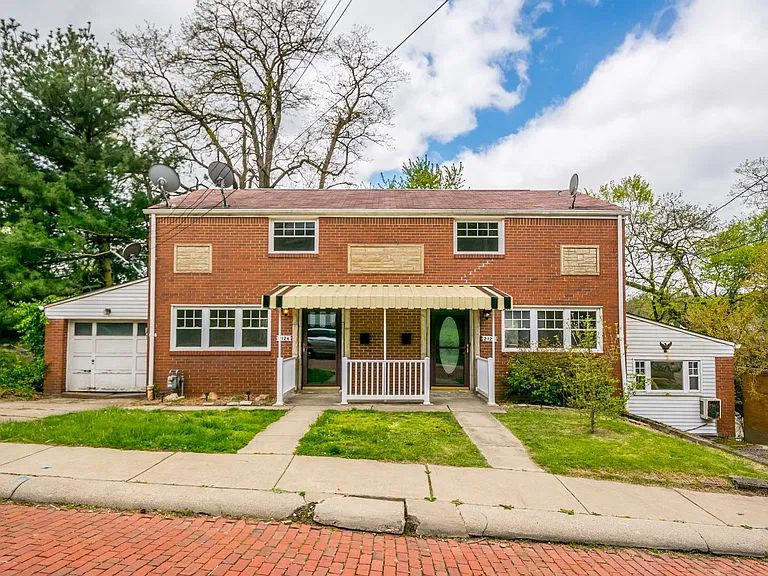 2124 Fairland St — Photo 2