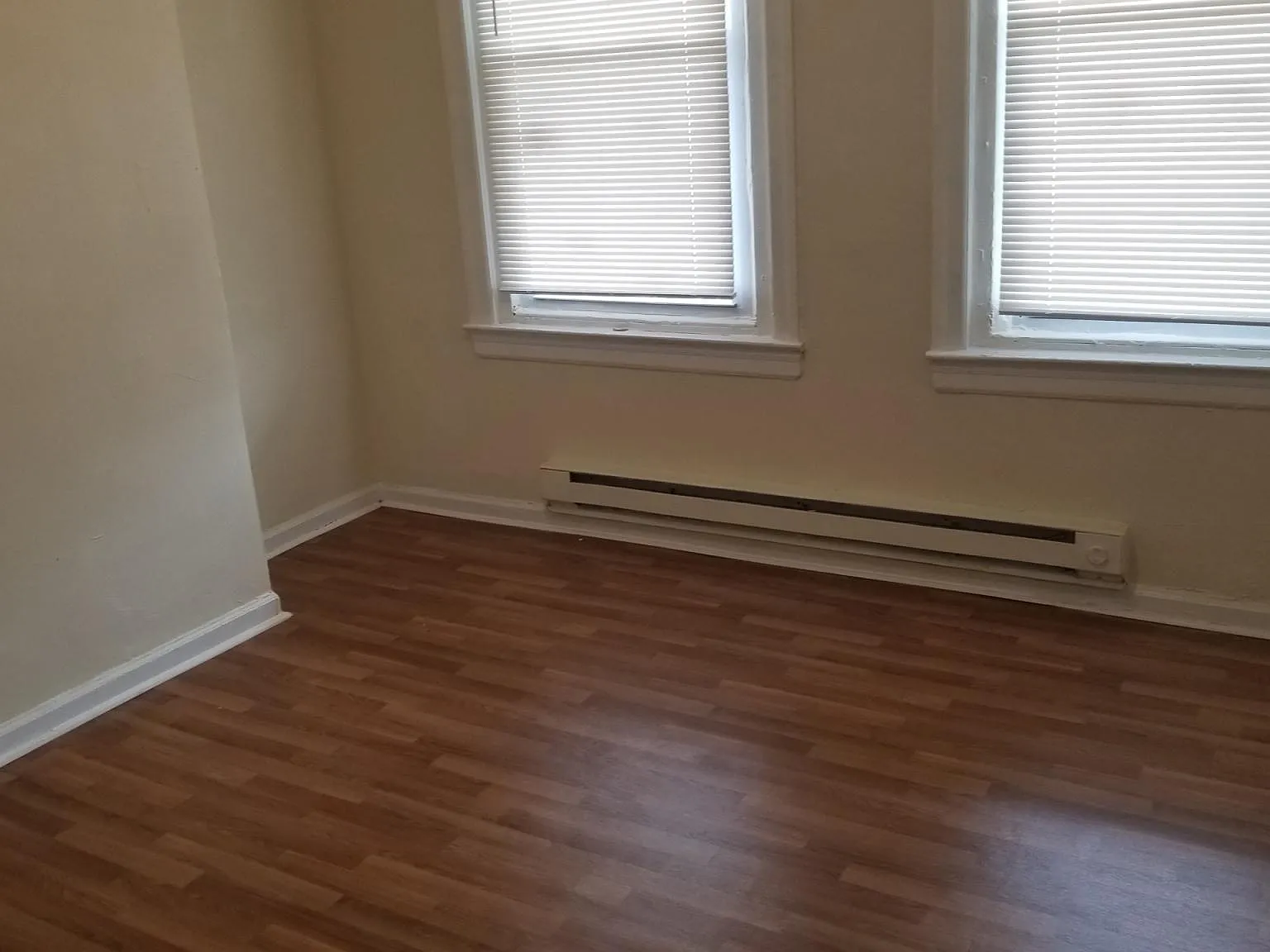 1 bed, 600 sqft, $700 — Photo 4