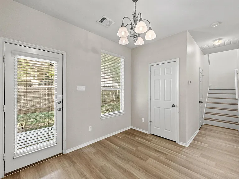 Breakfast Nook/Pantry