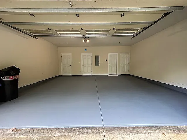 748 Moore Ave — Photo 28