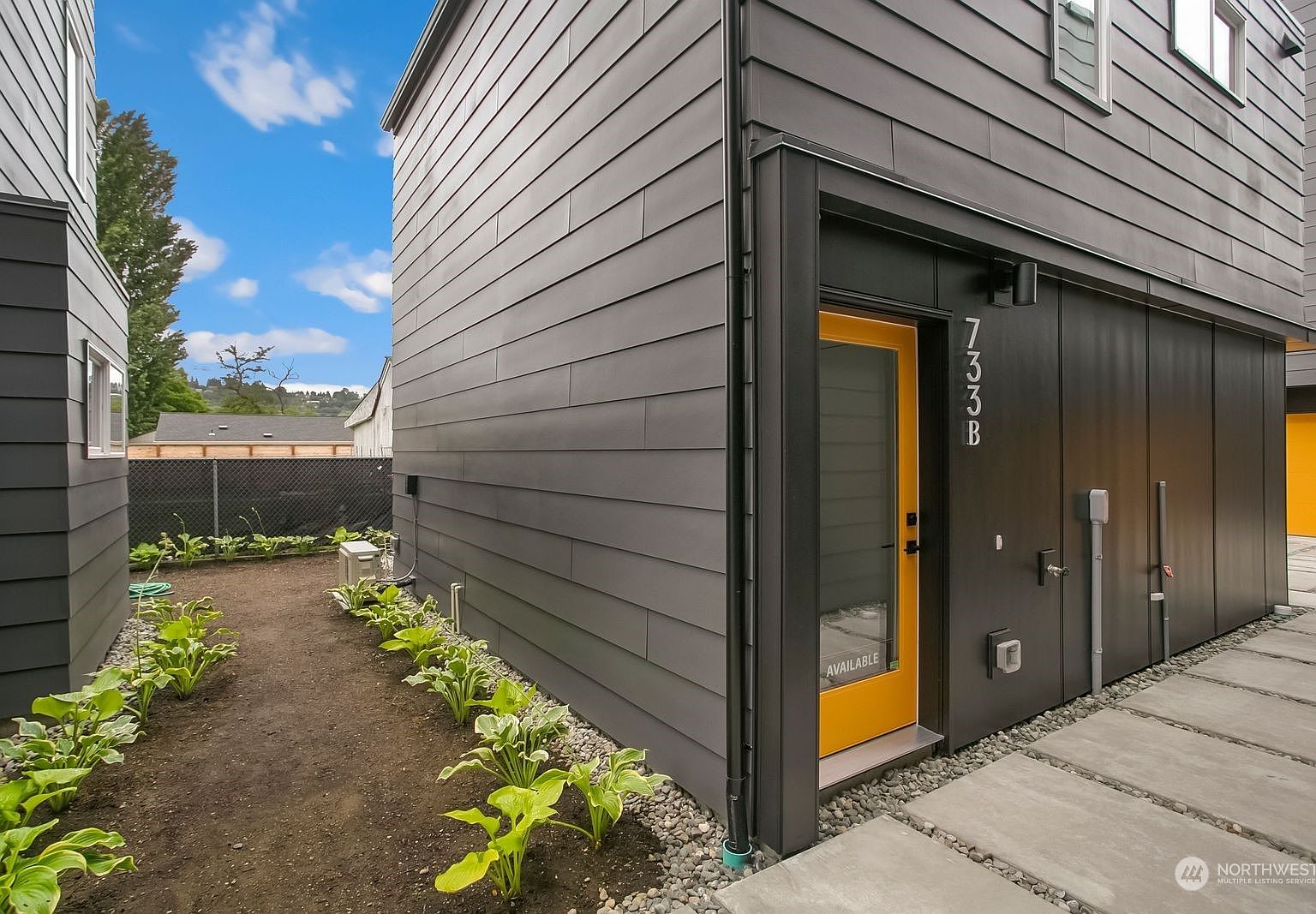 733 S Southern Street UNIT B, Seattle, WA 98108 | Zillow