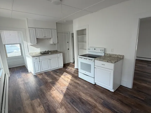 45 Elliott St #2, Beverly, MA 01915