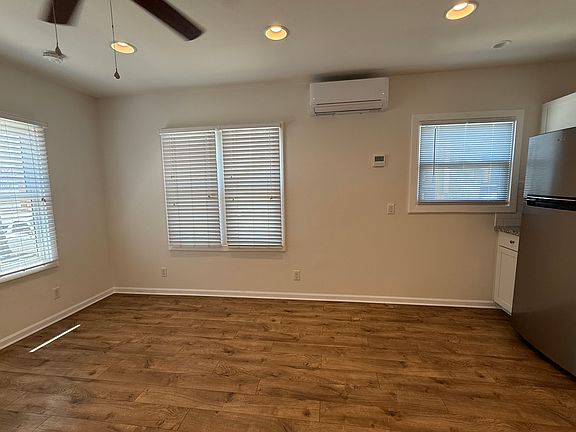 A/C split front room