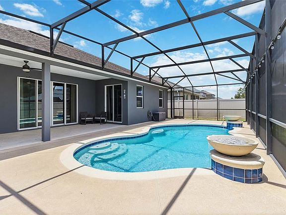 3rd image of 4839 Terra Sole Pl