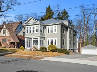 132 Lakeview Ave, Haverhill, MA 01830