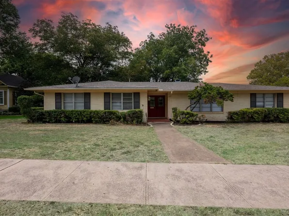 1000 S Trinity St, Decatur, TX 76234