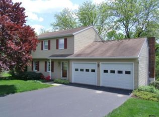283 Salem Ct, Jacobus, PA 17407