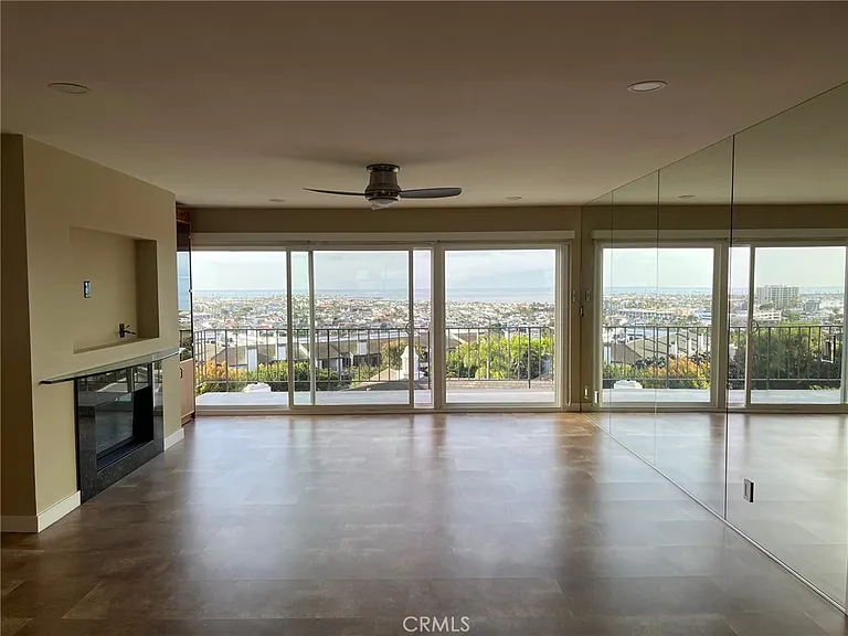 101 Scholz Plz #Penthouse 18 — Photo 27