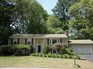120 Mark Dr, North Kingstown, RI 02852