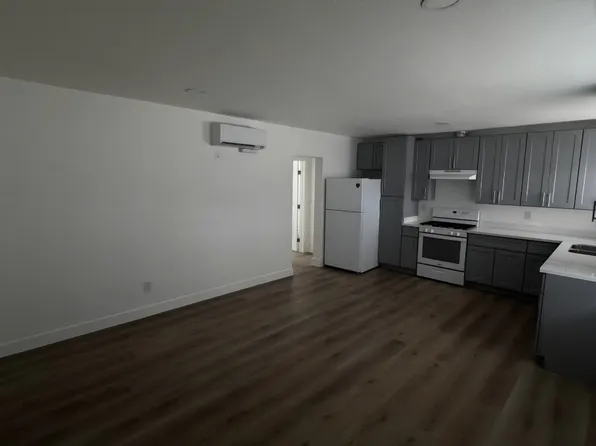 129-151 Guinida Ave, Anaheim, CA