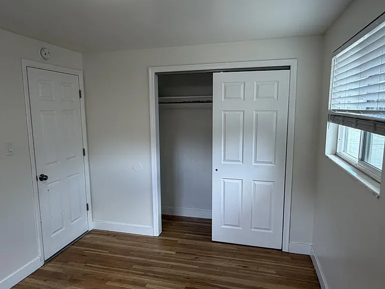 1549 W California Ave #B — Photo 10