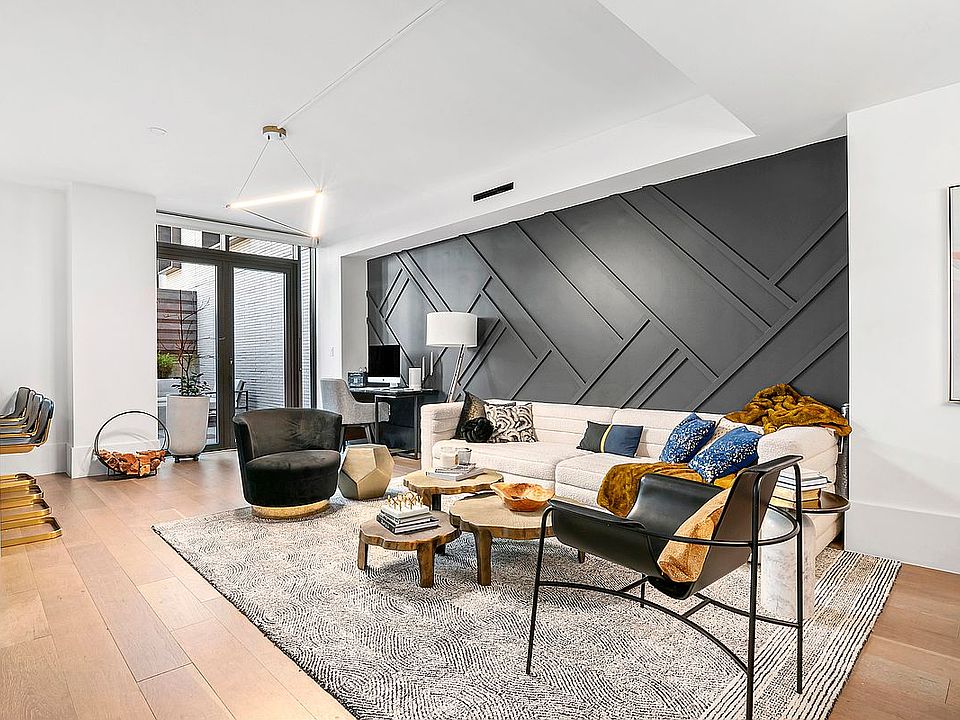 1st image of 429 Kent Ave #Townhouse 1