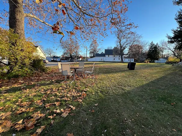 603 W Calhoun St, Macomb, IL 61455