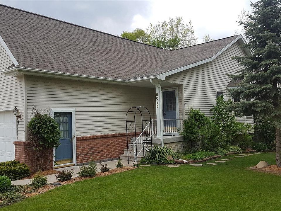 1st image of 9032 Luea Ln