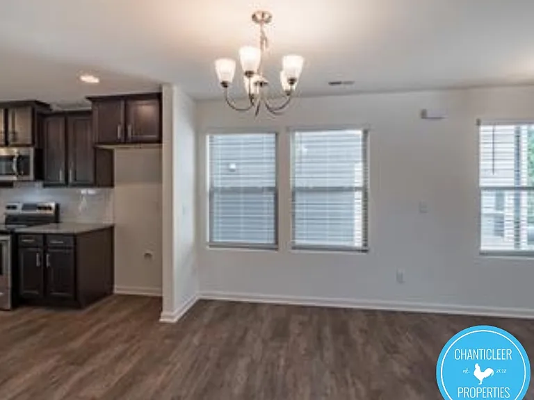 231 Socket St #1 — Photo 11
