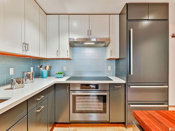 5th image of 2295 Vallejo St APT 105