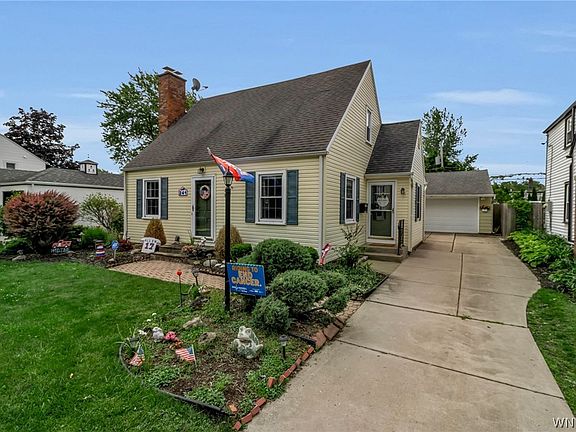 2nd image of 241 Woodcrest Blvd