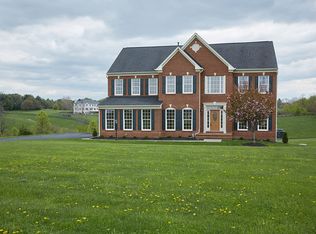 38731 Bettis Dr, Hamilton, VA 20158