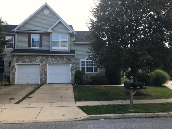 4490 Apple Blossom Dr