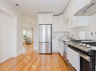 326 Chelsea St #3, Boston, MA 02128