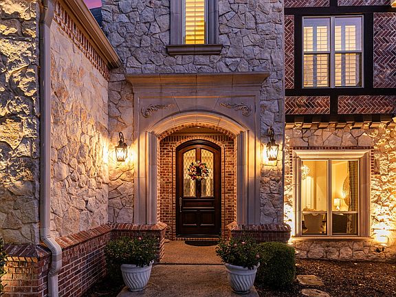 2nd image of 3001 Loch Meadow Ct