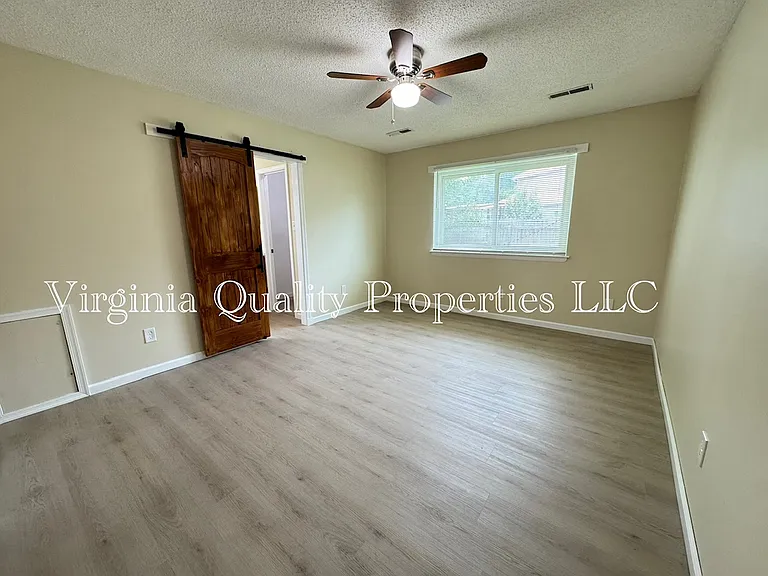 536 Berrypick Ln — Photo 10