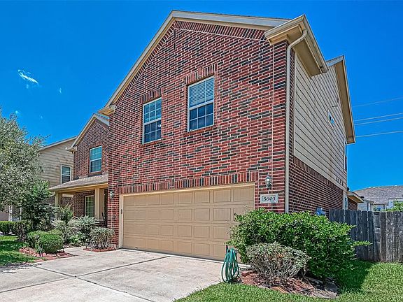 4th image of 5603 Drumlin Field Way