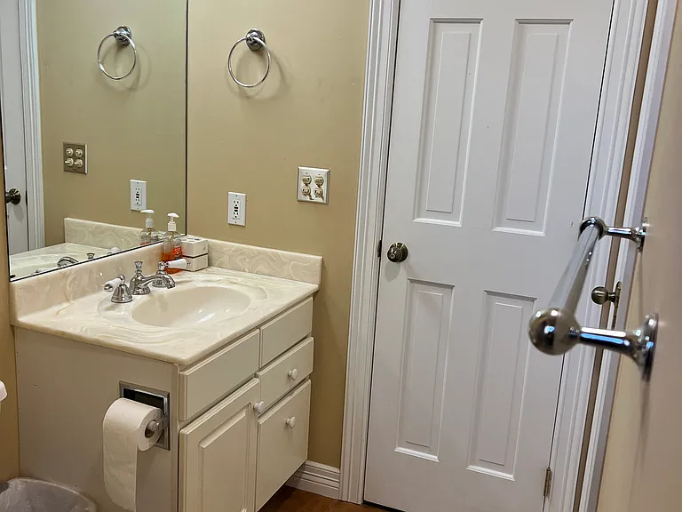 107 Spring Creek Ct #SW — Photo 5