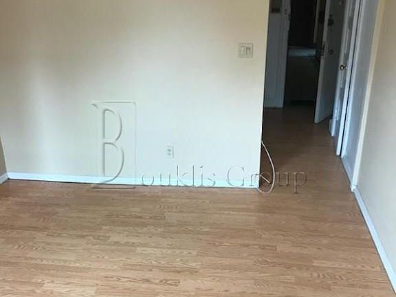 3rd image of 3040 32nd St APT 14
