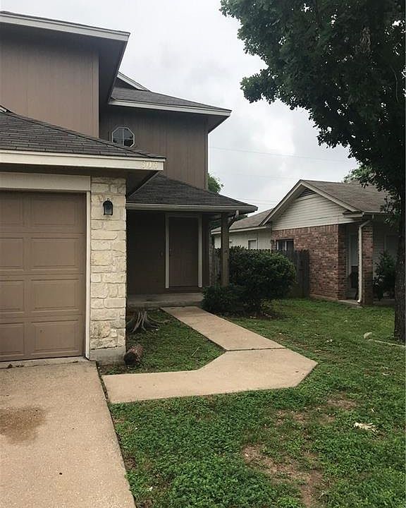 1st image of 505/507 Gregory Ct