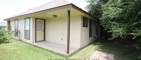 2nd image of 2408 Timberline Dr