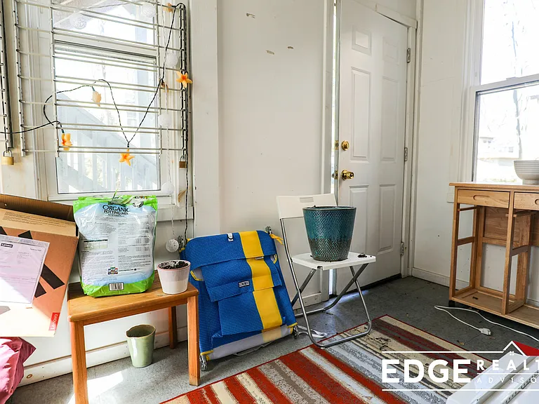 16 Fuller St #2 — Photo 9