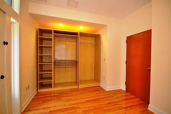 Rented by Corcoran | media 54