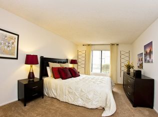 41 Topeka, Irvine, CA 92604