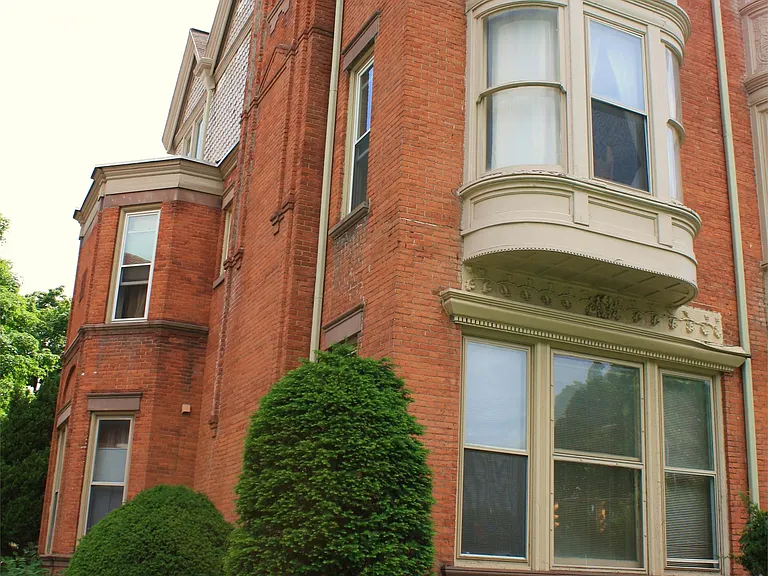 737 East Ave #11 — Photo 7