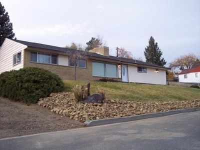 245 Maringo Rd, Ephrata, WA, 98823