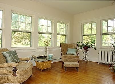 sunroom off of LR