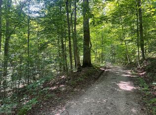 955 Starling Ln, Stockport, OH 43787