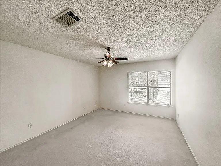 12951 Dionysus Dr — Photo 23