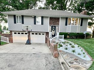 18770 S 1600th Rd, Nevada, MO 64772