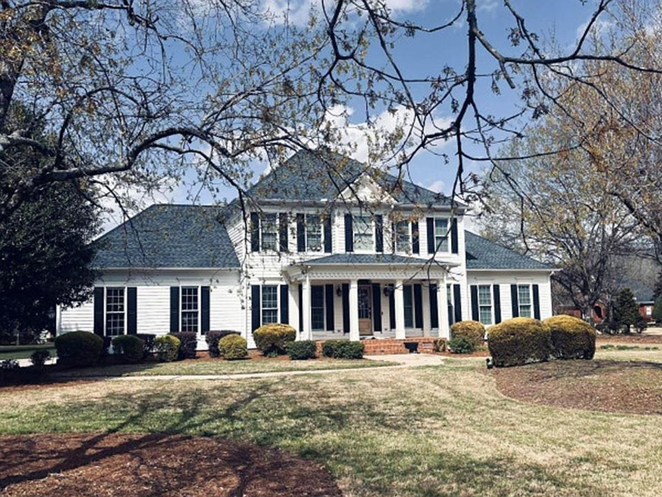 1st image of 80 Willow Cove Rd