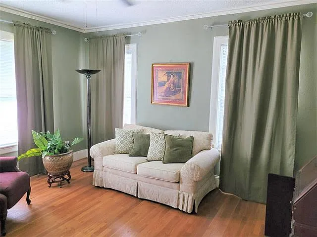 4054 Prescott Ave — Photo 17