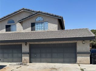 15221 Chaparral Ln, Apple Valley, CA 92307