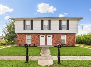 4651 Francis Dr, New Orleans, LA 70126