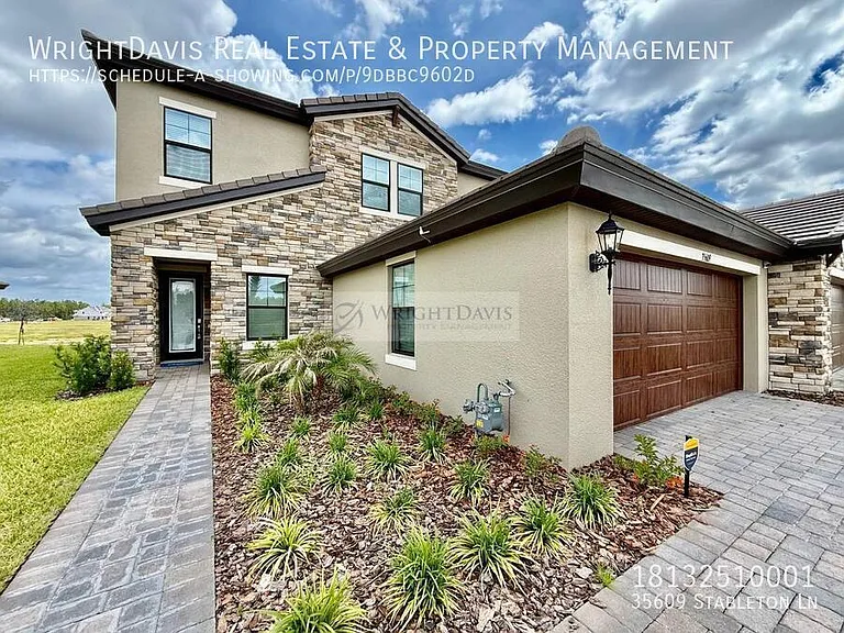 35609 Stapleton St — Photo 2