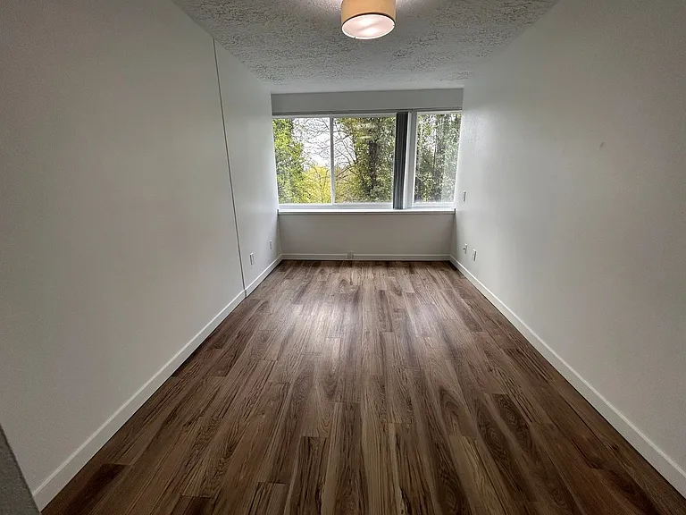 2222 Apartments — Photo 35