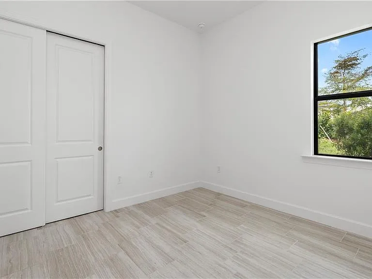 1905 Fresno Ave — Photo 31